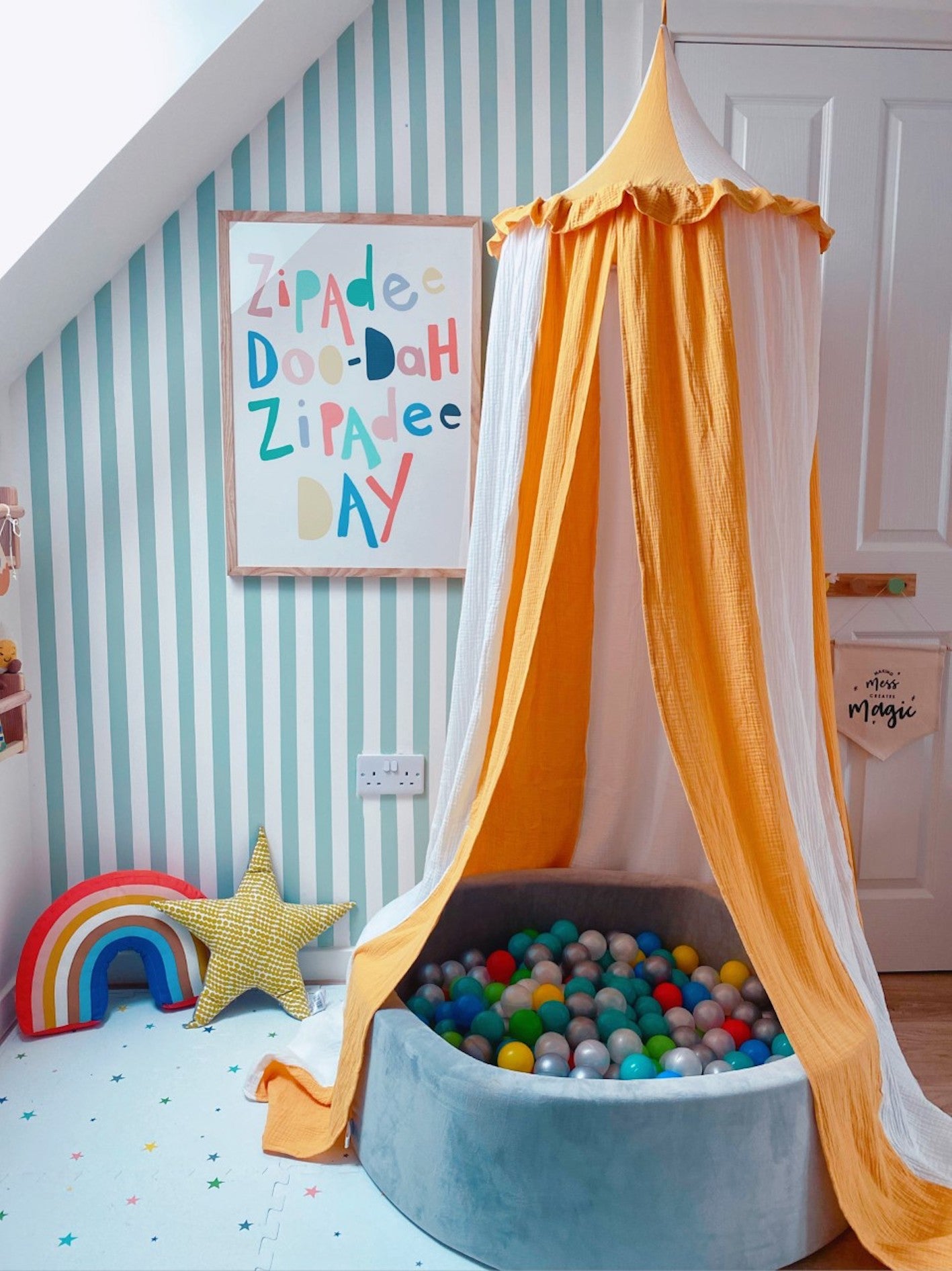 Canopy play tent best sale